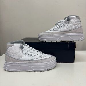 Reebok Women's White and Gray Sneakers